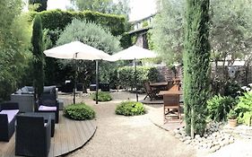 Hotel Du Pont Vieux, Au Pied De La Cite